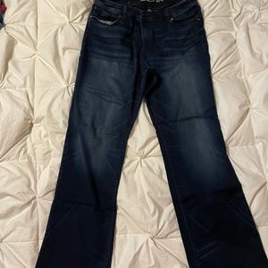 INC Curvy Fit Bootleg Jeans size 16